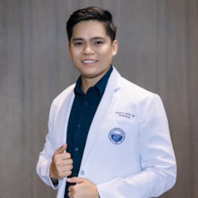 Dr. HAIDER REYES, Iloilo City, Dermatology .